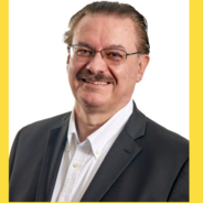 Headshot of Juan Burdeniuc